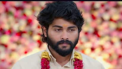 Zee Tamil Veera Serial 27th august 2024 know full details here Veera Serial: விரட்டிய ராமச்சந்திரன்! சேர்ந்து வாழ மறுக்கும் வீரா! பரிதாப நிலையில் மாறன் - வீரா சீரியலில் இன்று இதுதான்!