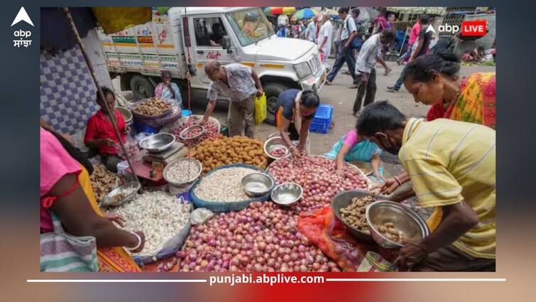 Traders are distributing vegetables for free in this state, people are carrying them in bags full know the reason ਇਸ ਸੂਬੇ 'ਚ ਵਪਾਰੀ ਮੁਫਤ 'ਚ ਵੰਡ ਰਹੇ ਸਬਜ਼ੀਆਂ, ਝੋਲੇ ਭਰ-ਭਰ ਕੇ ਲੈ ਜਾ ਰਹੇ ਲੋਕ, ਵਜ੍ਹਾ ਕਰ ਦੇਏਗੀ ਹੈਰਾਨ