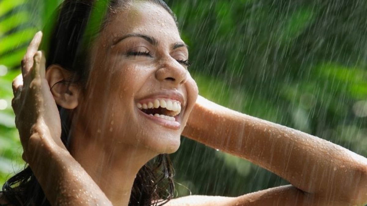 5 Tips To Take Care Of Your Skin And Hair During The Rainy Season?