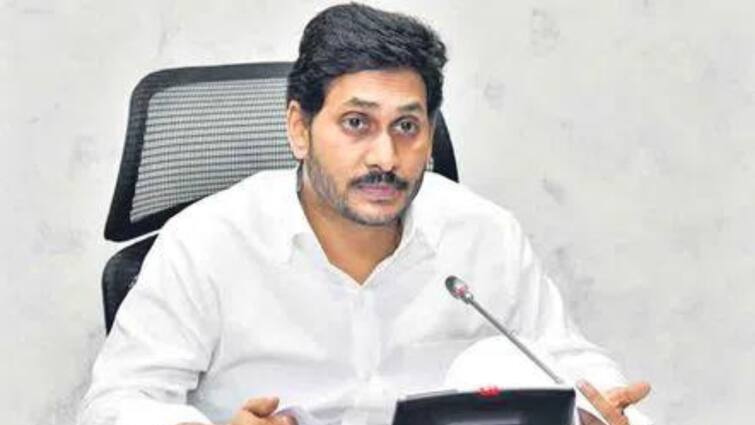 CBI court gives permission to YSRCP chief YS Jagans foreign tour YS Jagan: వైసీపీ అధినేత వైఎస్ జగన్ విదేశీ పర్యటనకు కోర్టు గ్రీన్ సిగ్నల్