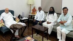 चंपाई सोरेन के साथ लगातार दिख रहा लंबी दाढ़ी और बाल वाला शख्स कौन है? आप भी जानें