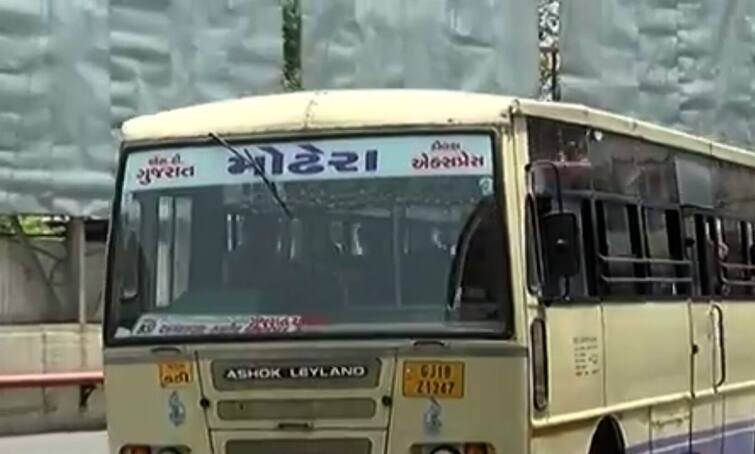 Rain Updates more than 1100 bus cancelled and 4500 bus trip postponed due to heavy rainfall in gujarat region Rain: ગુજરાતમાં બસ સેવા ઠપ્પ, વરસાદના કારણે 1180 રૂટ બંધ, 4,531 ટ્રીપ કરાઇ રદ્દ