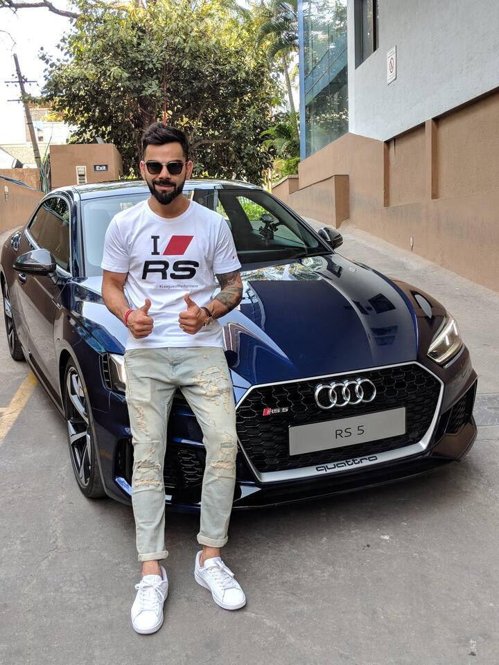 हम आपको बता दें कि विराट कोहली का ऑडी के साथ करार है, यही वजह है कि वह अक्सर ऑडी कारों की लॉन्चिंग पर नजर आते हैं।