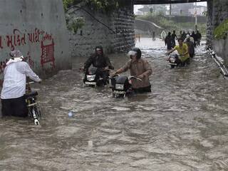 Gujrat Monsoon: ਕੇਰਲ ਤੋਂ ਬਾਅਦ ਹੁਣ ਮਾਨਸੂਨ ਨੇ ਇਸ ਸੂਬੇ 'ਚ ਮਚਾਈ ਤਬਾਹੀ, ਅਗਲੇ 24 ਘੰਟੇ ਸਭ ਤੋਂ ਖ਼ਤਰਨਾਕ !
