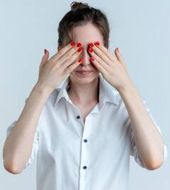 ਜ਼ਿਆਦਾ ਸਕ੍ਰੀਨ ਟਾਈਮ ਹੋਣ ਕਰਕੇ ਅੱਖਾਂ 'ਚ ਹੋਣ ਵਾਲੀ ਜਲਣ ਤੋਂ ਪ੍ਰੇਸ਼ਾਨ ਤਾਂ ਅਪਣਾਓ ਇਹ ਨੁਸਖੇ