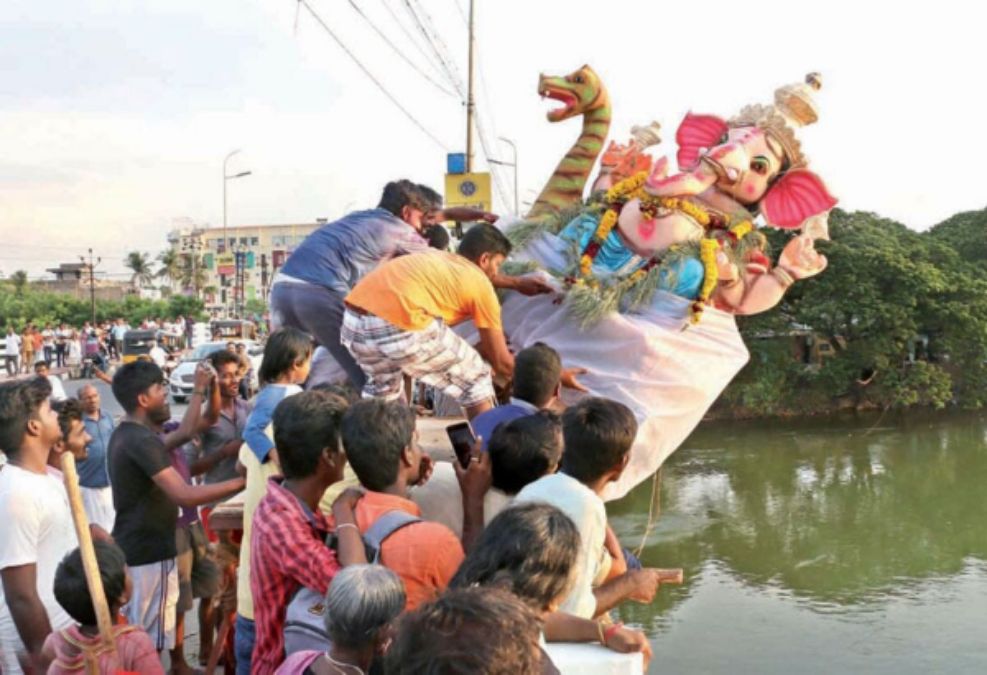 Vinayagar Chaturthi 2024: திருச்சியில் விநாயகர் சதுர்த்தி பண்டிகை முன்னிட்டு சிலைகள் செய்யும் பணி தீவிரம்