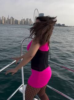 अंबानी की शादी में परोसा खाना, कूड़े से चुनकर मिटाई भूख... अब ऐशो-आराम की जिंदगी जीती हैं ये हसीना