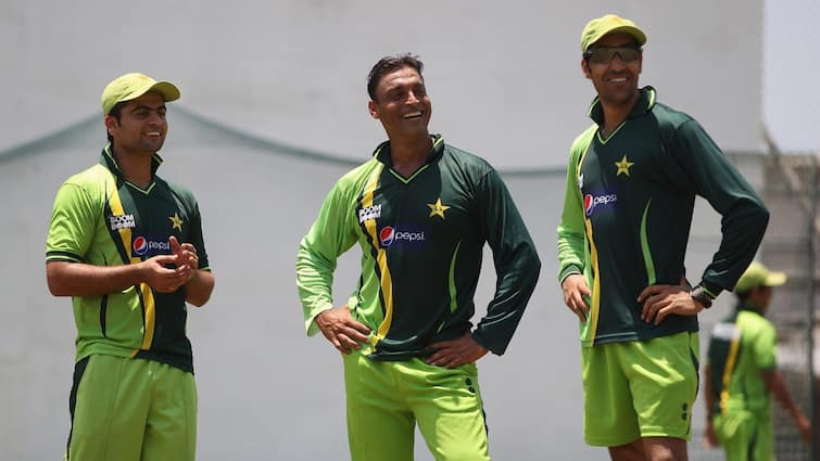 Shoaib Akhtar was biggest Liar in Pakistan Cricket team Wasim Akram revealed the secret पाकिस्तान टीम में कौन था सबसे बड़ा 'झूठा'? दिग्गज ने खोला ड्रेसिंग रूम का राज