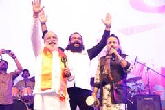 दिल्ली में भी दिखी दही हांडी की धूम, सिंगर कैलाश खेर ने बांधा समां