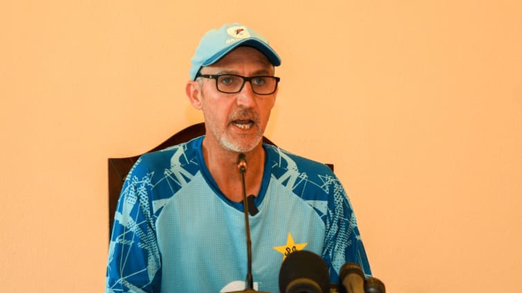 Shaheen Afridi Dropped For 2nd Test Vs Bangladesh Here What Coach Jason Gillespie Said On The Decision WATCH Pakistan pak vs ban Shaheen Afridi Dropped For 2nd Test Vs Bangladesh; Here's What Coach Jason Gillespie Said On The Decision | WATCH