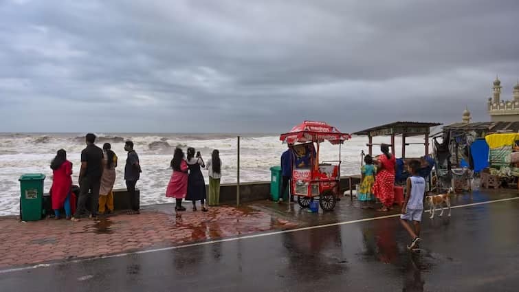 Extremely heavy rain at this isolated places in all gujarat very likely in the Saurashtra Kutch And Gujarat Rain Forecast: હજુ ગુજરાતના માથે એક અઠવાડિયું ભારે, 29થી લઇ 3જી સપ્ટે. સુધી આ વિસ્તારોમાં ભારે વરસાદની આગાહી