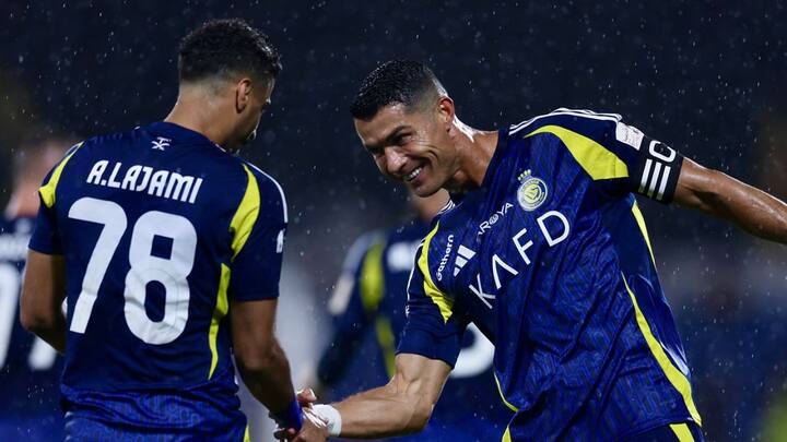 ক্লাব ফুটবলে তিনি ইউরোপ ছেড়েছেন ২০২৩ সালে। তবে ইউরোপিয়ান প্রতিযোগিতায় একগুচ্ছ রেকর্ড তাঁর নামেই। সেই কৃতিত্বের জন্যই পর্তুগিজ মহাতারকাকে সম্মানিত করা হচ্ছে।