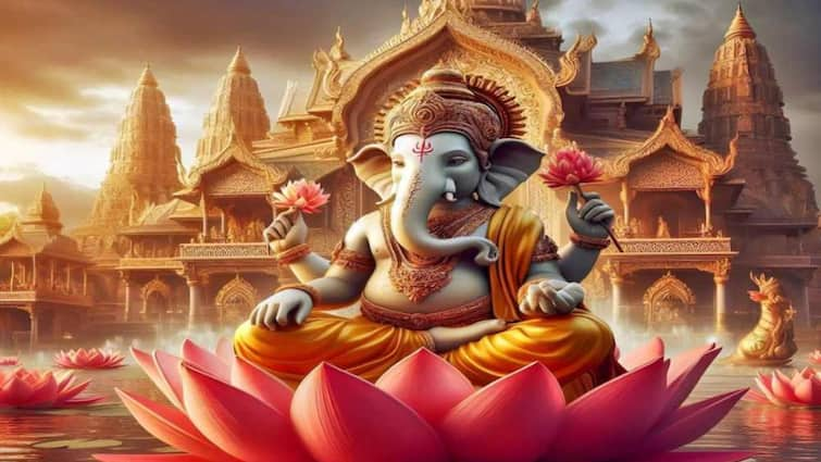 Ganesh Chaturthi 2024 Special Story of Ashtavinayak eight ganesh temples in maharashtra know in details Ganesh Chaturthi 2024 : ఈ 8 ఆలయాలను రెండు రోజుల్లో చుట్టేయవచ్చు.. వినాయకచవితికి ప్లాన్ చేసుకోండి!