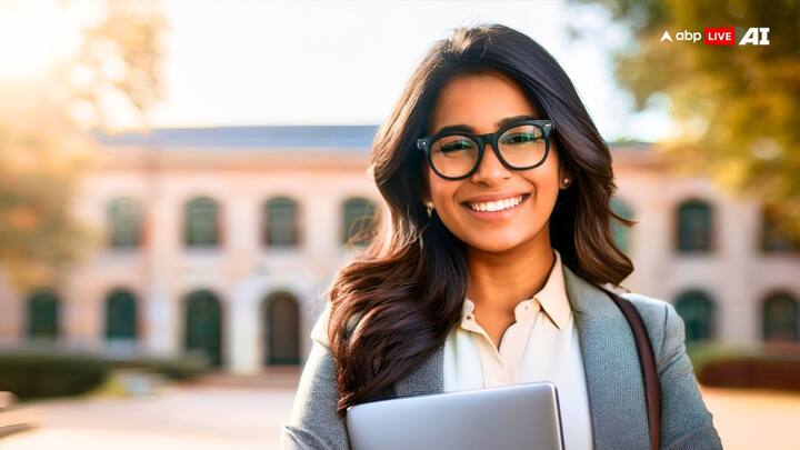 एज लिमिट 21 से 42 साल है और आरक्षित श्रेणी को सरकारी नियमों के अनुसार आयु सीमा में छूट मिलेगी. कैंडिडेट का ओवर-ऑल एकेडमिक रिकॉर्ड भी अच्छा होना चाहिए.