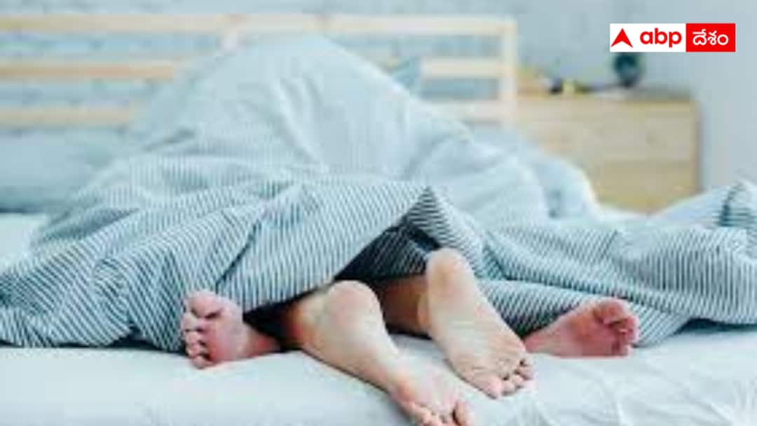 UK Girls : యూకే అబ్బాయిల కన్నా అమ్మాయిలే ఫాస్ట్ - పదిహేనేళ్లకే కానిచ్చేస్తున్నారట ! More 15-year-old girls in UK are having Affairs than boys of same age, WHO report finds UK Girls : యూకే అబ్బాయిల కన్నా అమ్మాయిలే ఫాస్ట్ - పదిహేనేళ్లకే కానిచ్చేస్తున్నారట !