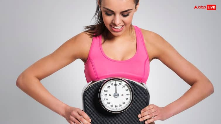 For These 5 Reasons Women’s Weight Increases Overnight, Experts Say