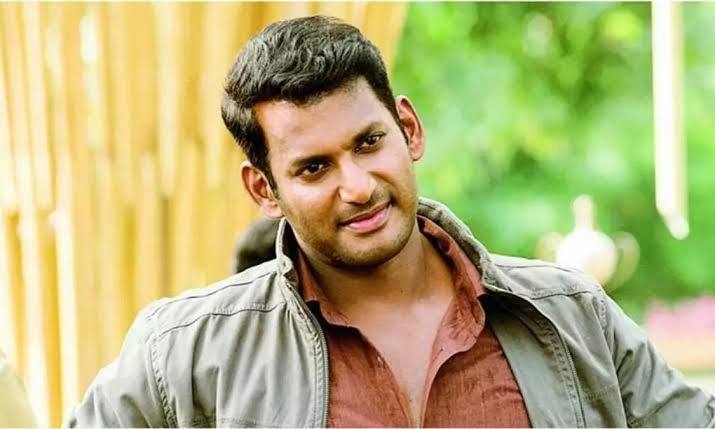 Madha Gaja Raja Actor Vishal Sensational Statement Vishal Statement: FIR போட்டாச்சு; குறுகிய மனம் படைத்த கும்பலை கண்டறிந்து தக்க தண்டனை கொடுக்க வேண்டும் - விஷால் அறிக்கை !