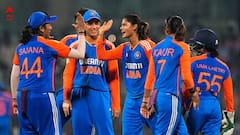 চারিদিক জল থই থই, ভাসছে গুজরাত, কোনওক্রমে রক্ষা করা হল ভারতীয় তারকা ক্রিকেটারকে