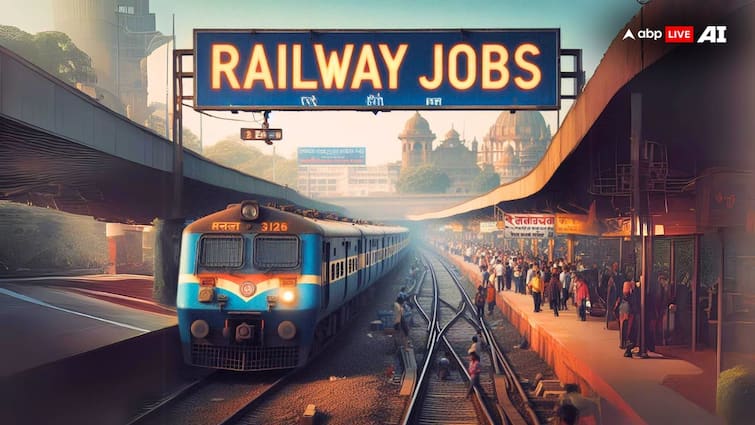 RRB JE Recruitment 2024 for 7951 Posts Last Date to apply today 29 August at rrbcdg.gov.in Indian Railway Jobs govt jobs RRB JE Recruitment 2024: रेलवे जेई के 7951 पदों पर आवेदन करने का आखिरी मौका, तुंरत भरें फॉर्म नहीं तो बाद में होगा पछतावा