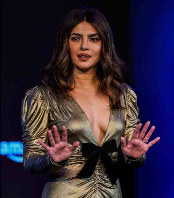 ৪২-ও তন্বী প্রিয়ঙ্কা! এই ডায়েট মানলে ফিট থাকবেন আপনিও!