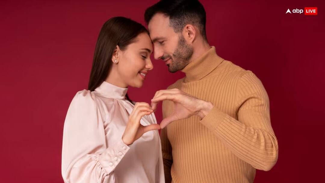 Relationship Advice: आपका पार्टनर आपके साथ करता है ये काम, तो समझ जाइए की वो आपसे नहीं करता सच्चा प्यार relationship advice know your partner truly love you or not know from these signs Relationship Advice: आपका पार्टनर आपके साथ करता है ये काम, तो समझ जाइए की वो आपसे नहीं करता सच्चा प्यार