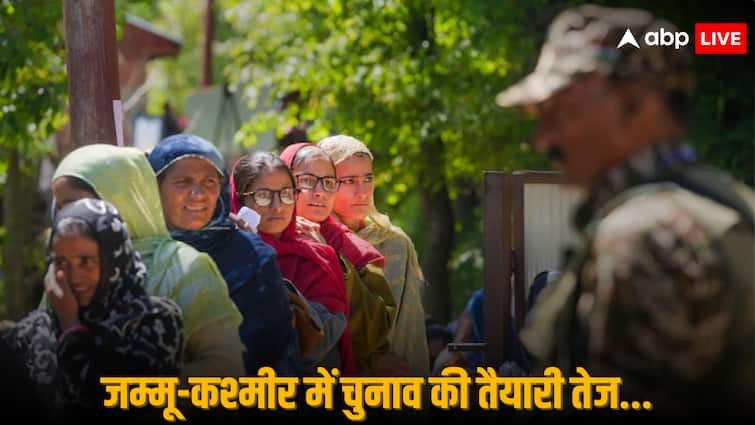 Jammu Kashmir Assembly Election Second Phase Voting Nomination Cancellation Issued By Election Commission Jammu Kashmir Election: जम्मू-कश्मीर में दूसरे चरण के वोटिंग के लिए नोटिफिकेशन जारी, जानें कब से कब तक होगा नामांकन