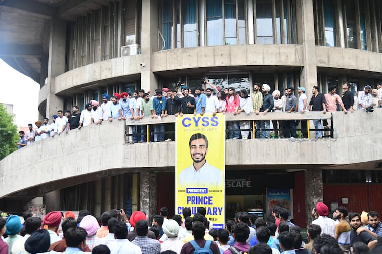 CYSS presidential candidate Prince Chaudhary files nomination PU Election: CYSS ਨੇ ਪ੍ਰਿੰਸ ਚੌਧਰੀ ਨੂੰ ਬਣਾਇਆ ਪ੍ਰਧਾਨਗੀ ਲਈ ਉਮੀਦਵਾਰ, ਜਾਣੋ ਕੀ ਕਹਿੰਦੀ ਹੈ ਯੂਨੀਵਰਸਿਟੀ ਦੀ ਸਿਆਸਤ ?