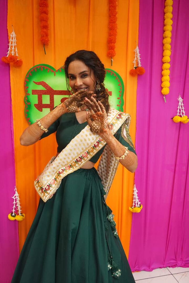 'लाखात एक आमचा दादा' मालिकेत तुळजाच्या लग्नाची लगबग सुरु आहे, ही मालिका सध्या लोकप्रिय ठरत आहे.