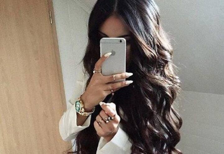 जर्नल ऑफ ट्रॅवल मेडिसिनमध्ये 2022 मध्ये प्रकाशित झालेल्या एका अभ्यासात गेल्या 13 ववर्षात सेल्फी काढताना 379 जणांचा मृत्यू झाल्याचा उल्लेख आहे.