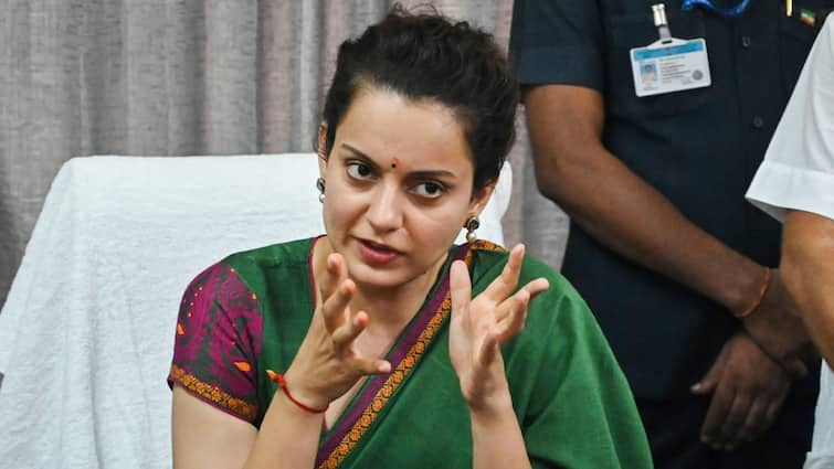 Congress Telangana V Hanumantha Rao file case against Kangana Ranaut on rahul gandhi comment ann राहुल गांधी पर कंगना रनौत ने कह दी ऐसी बात, दर्ज हो गई शिकायत, कांग्रेस नेता बोले- तुरंत मांगे माफी