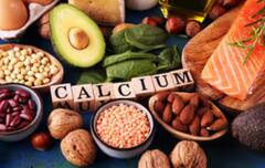 ਰਾਤ ਨੂੰ Calcium ਲੈਣਾ ਹੋ ਸਕਦਾ ਖਤਰਨਾਕ, ਜਾਣੋ ਇਸ ਨੂੰ ਲੈਣ ਦਾ ਸਹੀ ਸਮਾਂ