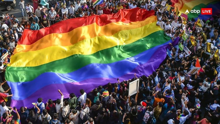 LGBTQ समुदाय के विरोध के आगे झुकी ऑस्ट्रेलियाई सरकार, जनगणना को लेकर किया अब ये फैसला