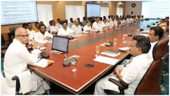 స్థానికులకు కేటాయించే అంగప్రదక్షిణ టికెట్లపై కీలక అప్‌డేట్- 500 డిపాజిట్ చేయాల్సిందే!