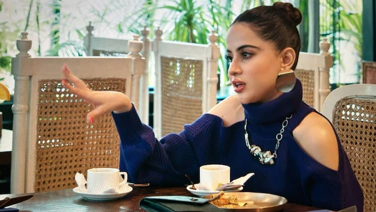 Follow Kar Lo Yaar Uorfi Javed Shares Reasons Behind Her Bold Fashion Shock Factor Virality And Views 'Shock Factor, Virality & Views': Uorfi Javed Shares Three Reasons Behind Her Bold Fashion And We Couldn't Agree More