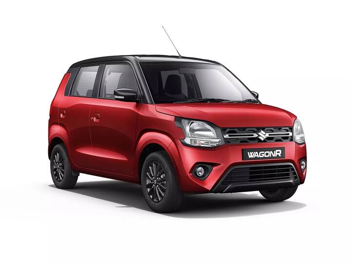 மாருதி சுசூகி வேகன் ஆர் மாடலின் விலையானது ரூ.5.54 லட்சம் (எக்ஸ்-ஷோரூம்) என நிர்ணயிக்கப்பட்டுள்ளது. இந்த கார் 24.35 கிமீ மைலேஜை வழங்குகிறது.