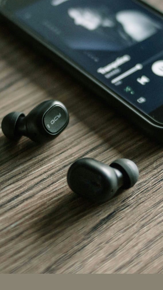 Best TWS Earbuds Under Rs 5,000 (August 2024)