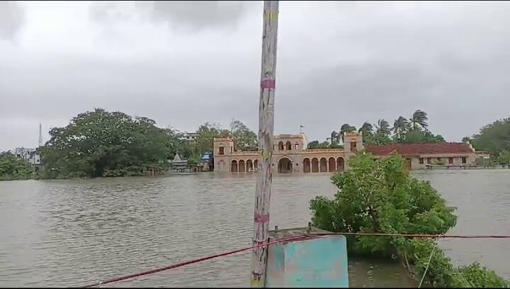 ગુજરાતના લોકો માટે રાહતની વાત એ છે કે આ સાયક્લોન રાજ્યને કોઈપણ રીતે અસર કરશે નહીં.