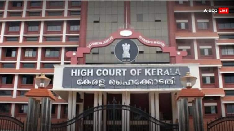 A special bench has been set up in the Kerala High Court to hear cases of harassment in the film industry Hema Committee Report : కేరళ ఫిల్మ్ ఇండస్ట్రీలో మరో కలకలం - వేధింపుల కేసుల విచారణకు హైకోర్టులో ప్రత్యేక బెంచ్ !