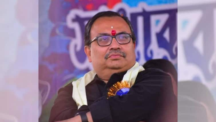 Kunal Ghosh attacks Tollywood entertainment artists accusing of being numb amidst RG Kar Issue Kunal Ghosh: 'বাংলা নিয়ে কুৎসার ঝুলি আসছে, অথচ টালিগঞ্জের বাবু/বিবিরা...', কুণালের নিশানায় স্টুডিওপাড়ার একাংশ