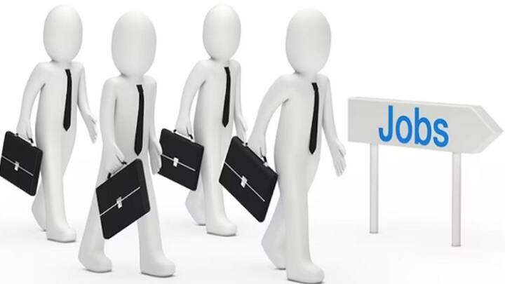 NHAI Jobs 2024: નેશનલ હાઈવે ઓથોરિટી ઓફ ઈન્ડિયા (NHAI) માં જનરલ મેનેજર (ટેક્નિકલ), ડેપ્યુટી જનરલ મેનેજર (ટેક્નિકલ) અને મેનેજર (ટેક્નિકલ) ની જગ્યાઓ માટે ભરતી શરૂ થઈ ગઈ છે. રસ ધરાવતા અને લાયક ઉમેદવારો NHAI nhai.gov.in ની સત્તાવાર વેબસાઇટની મુલાકાત લઈને અરજી કરી શકે છે.