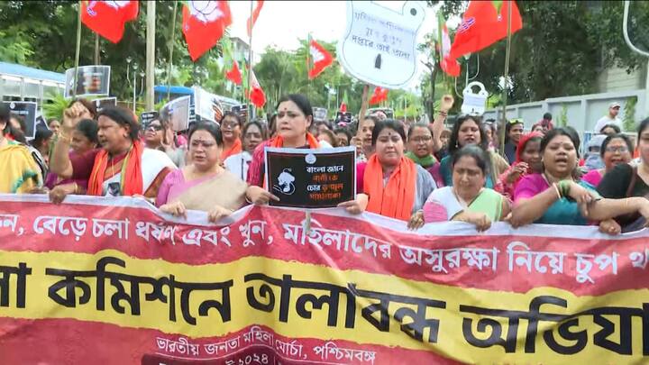 শুক্রবার রাজ্য মহিলা কমিশনে বিজেপি মহিলা মোর্চার তালা লাগাও কর্মসূচিকে কেন্দ্র করে তুলকালাম পরিস্থিতির সৃষ্টি হল সল্টলেকে।
