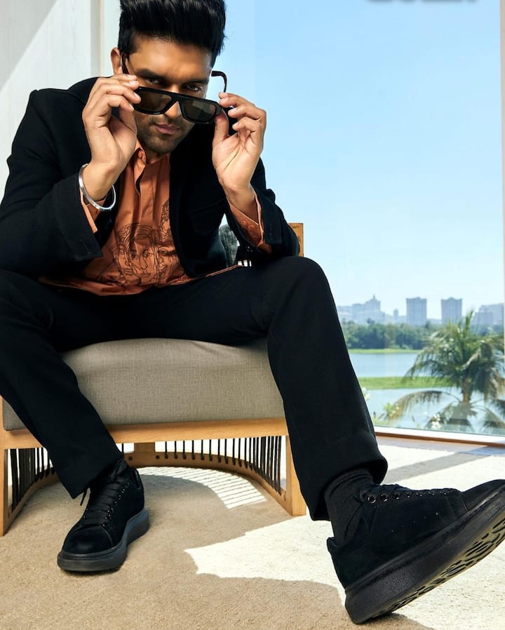 हालांकि एक्टर का करियर शुरुआत से ही ऐसा नहीं रहा बल्कि उन्होंने सफलता हासिल करने के लिए कड़ी मेहनत की है.