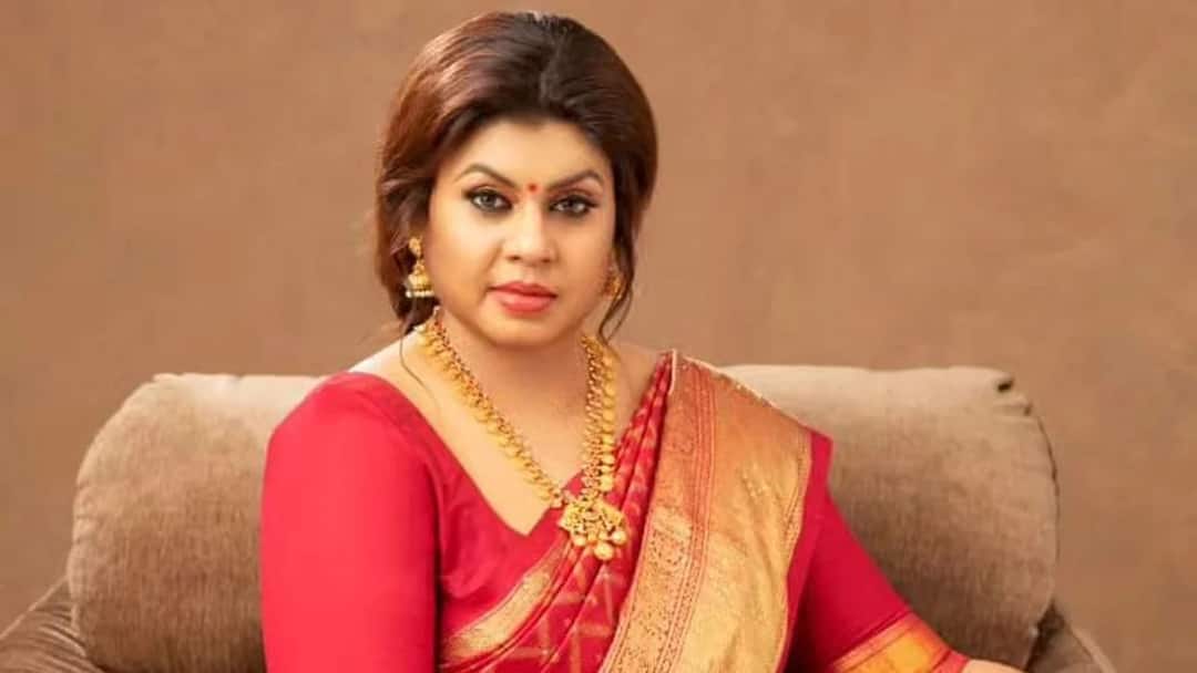 Actress Vichitra opens up on Metoo allegations and the need for good committee to investigate Vichitra on Metoo allegations: முன்னணி நடிகர்கள் யாருமே ஆதரவு தெரிவிக்கவில்லை.. - போட்டு உடைத்த நடிகை விசித்ரா