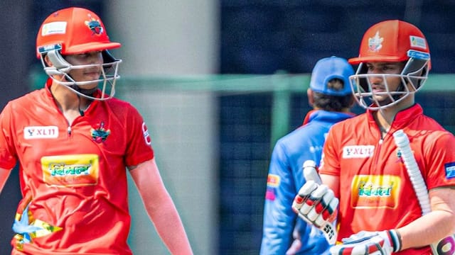 Delhi Premier League 2024 south delhi won by 112 runs against north delhi  Priyansh Arya Ayush Badoni century | Delhi Premier League 2024: एक T20  मुकाबले में 508 रन और लगे दो