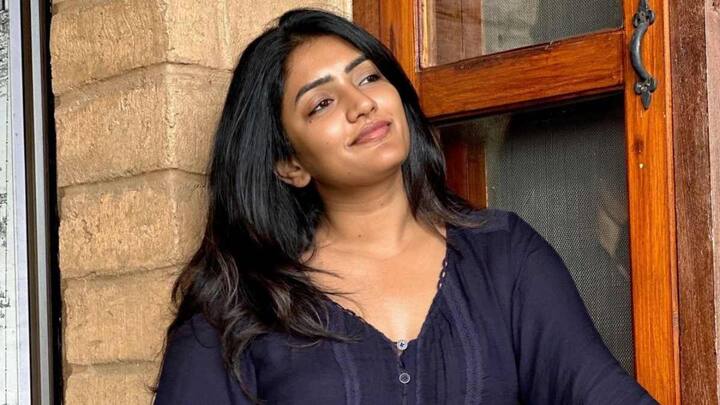 Eesha Rebba Latest Photos: మహారాష్ట్రలో ఉన్న వాఘోబా ఎకో లాడ్జ్ తడోబా నేషనల్ పార్క్‌లో ఎంజాయ్ చేస్తోంది ఈషా రెబ్బా..ఆ ఫొటోస్ ని తన ఇన్ స్టా అకౌంట్లో షేర్ చేసింది.