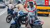 Karur Drunk Man : நடுரோட்டில்  Bike! மதுப்பிரியர் அலப்பறை அலறிய வாகன ஓட்டிகள்