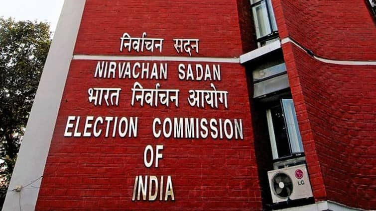 Election Commission of India revises polling day for Haryana from October 1 to October 5 ஹரியானா சட்டப்பேரவை தேர்தல் தேதியில் மாற்றம்.. தேர்தல் ஆணையம் அறிவிப்பு!