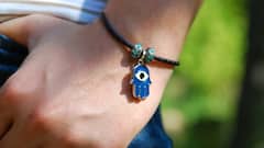 Drishti Kairu : எதற்காக திருஷ்டி கயிறை கட்ட சொல்கிறார்கள்?