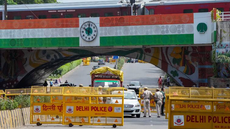 Delhi Minto Road remain closed for two days traffic police issued advisory Delhi Traffic Advisory: दिल्ली की मिंटो रोड दो दिन के लिए बंद, ट्रैफिक पुलिस ने जारी की एडवाइजरी