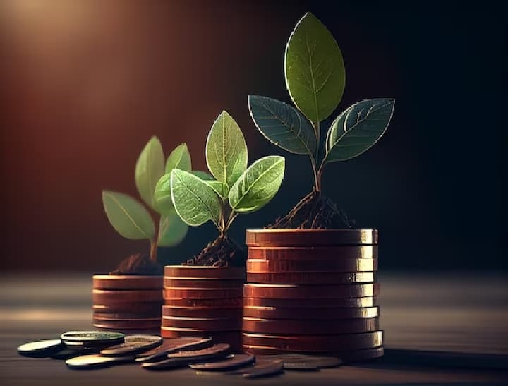 यूनिटी स्मॉल फाइनेंस बैंक अपने सीनियर सिटीजन ग्राहकों को पांच साल की एफडी स्कीम पर 8.65 फीसदी ब्याज दर ऑफर कर रहा है.